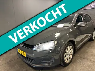 Volkswagen Golf 1.6 TDI BlueMotion DSG LM NAP NL 1eigenaar dealer onderhouden.