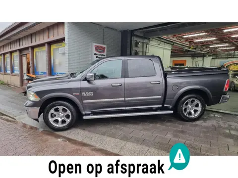 Dodge Ram 1500 5.7 V8 4x4 Quad Cab 6'4 Laramie LPG