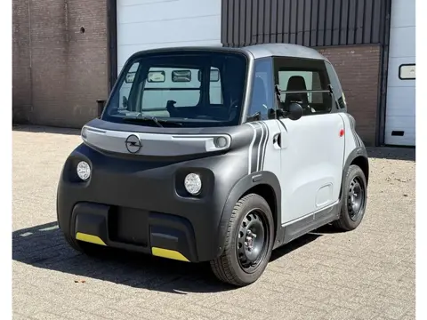 Opel ROCKS-E / Electrisch / Brommobiel / Goede staat HT1340