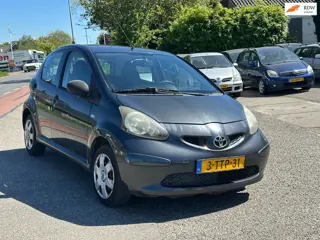 Toyota Aygo 1.0-12V
