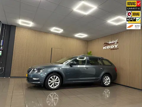 Skoda Octavia Combi 1.5 TSI Greentech Ambition Business * Afn. Trekhaak / Carplay / Navigatie / NL A