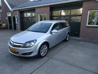 Opel Astra Wagon 1.6 111 years Edition