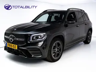 Mercedes-Benz GLB 200 AMG Line Night Pakket Panoramadak | Elec. trekhaak | Matrix Led | Elec. achter