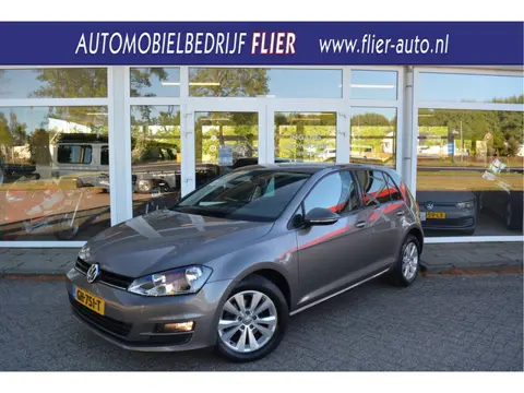 Volkswagen Golf 1.2 TSI Comfortline Executive | PDC V+A | Clima | Navi | 6-Bak | Orig. NL | NAP |