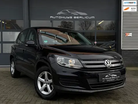 Volkswagen Tiguan 1.4 TSI Sport&Style Stoelverwarming Navi Cruise