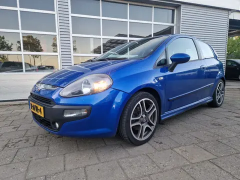 Fiat Punto Evo 1.3 M-Jet Dynamic ( EXPORTPRICE)