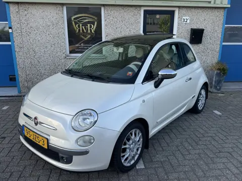 Fiat 500 1.2 AUT PANORAMA LEDER CLIMATE PDC (bj 2009)