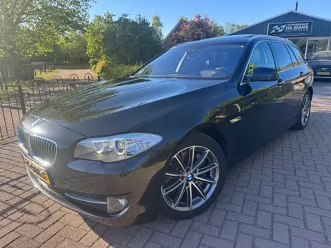 BMW 5-SERIE  530D High EXE Aut8 I ACC I Leer I Pano I Xenon Trekhaak 