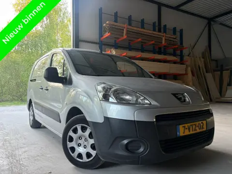 Peugeot Partner 122 1.6eHDI L2XT Navigatie Clima Cruise Control
