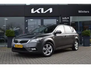 Kia cee'd 1.4 CVVT Seven | Camera | Cruise Control | Airco | Navigatie | Bluetooth |