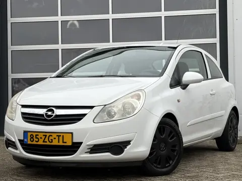 Opel Corsa 1.2-16V Business 81pk | Airco | Cruise control | Elektrische ramen voor | Isofix bevestig
