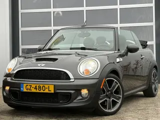 MINI Cabrio 1.6 Cooper S Chili 172pk | Audio-navigatie full map | Bi-xenon koplampen | Cruise contro