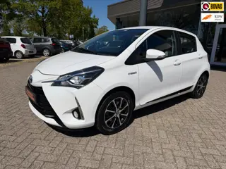 Toyota Yaris 1.5 Hybrid Team D, Navi, Camera, Automaat, etc