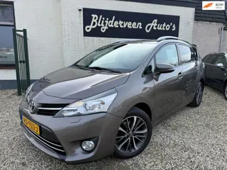 Toyota Verso 1.8 VVT-i Dynamic 7persoons Camera | Dealer Onderhouden | Navi | Stoel VW | LM | Trekha