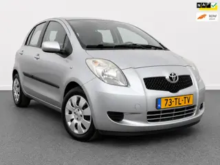 Toyota Yaris 1.3 VVTi Sol / NAP / CarPlay / Apk bij aflevering