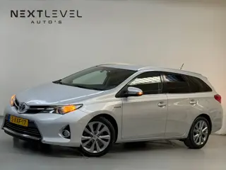 Toyota Auris Touring Sports 1.8 Hybrid Executive Stoelverwarming Camera Nette Auto