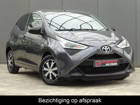 Toyota Aygo 1.0 VVT-i x-fun * EXTRA GETINT GLAS * VOLLE TANK !!