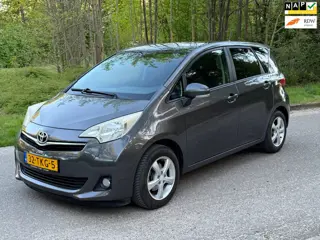 Toyota Verso-S 1.3 VVT-i Aspiration Automaat Panorama 2012 Navi Camera
