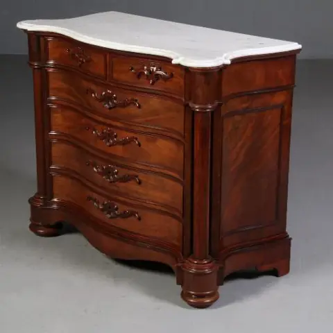 Mahonie commode  met wit marmer ca. 1870 3-zijdig gebogen