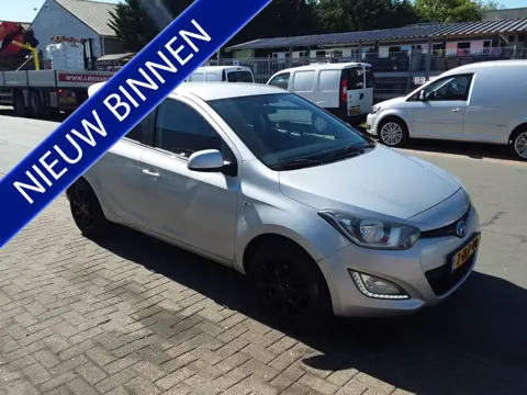 Hyundai i20 1.2i i-Motion (bj 2013)
