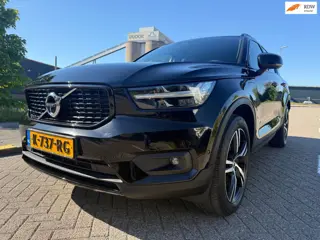 Volvo XC40 1.5 T5 Recharge R-Design_NETTE AUTO_LUXE UITVOERING!!