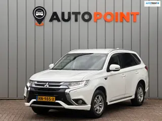 Mitsubishi Outlander 2.0 PHEV Business Edition alcantara camera