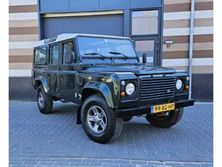 Land Rover Defender 110 Td5 9 pers. MARGE opknapper