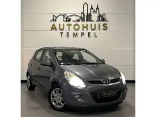 Hyundai I20 1.4i DynamicVersion Nap Automaat Airco 5Deurs Aux Isofix
