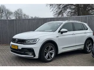 Volkswagen Tiguan 1.4 TSI ACT Highline Business R-Line Automaat | Airco | Navigatie | Vol opties | E