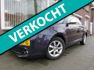 Alfa Romeo MiTo 0.9 TwinAir Distinctive Clima Licht metalen velgen