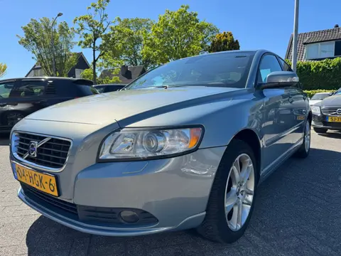 Volvo S40 1.8 Edition II,Apk 23/12/26,Deal ondh,Airco,Cruise,St verw,