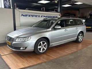 Volvo V70 2.0 D3 Polar (bj 2016)