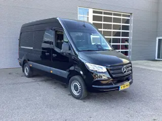 Mercedes-Benz Sprinter 317 CDI Aut. L2H2 3.5t Trekverm./ LED/ 270Gr.Deuren/ Navi/ Camera/ Cruise/ PD