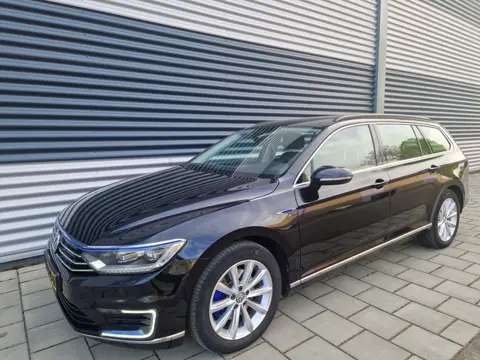 Volkswagen Passat Variant 1.4 TSI GTE Highline (bj 2015)