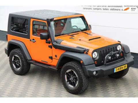 Jeep Wrangler 3.8 Sahara Carplay Trekhaak Airco Youngtimer !!