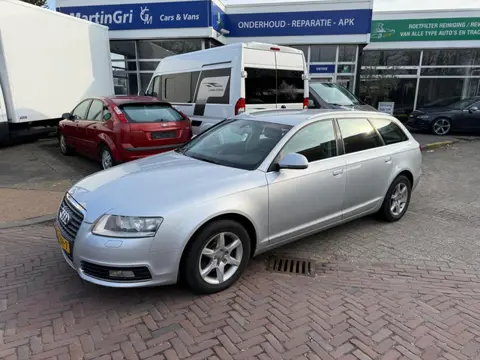 Audi A6 Avant 2.0 TDI Business Edition Automaat