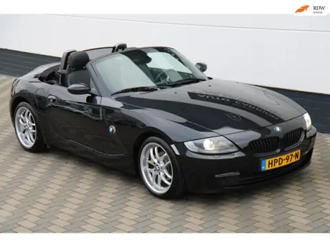 BMW Z4 Roadster 2.5i 6 cilinder handbak leer xenon zeer mooi