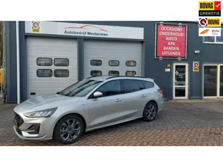Ford Focus Wagon 1.0 EcoBoost Hybrid ST Line apk / beurt / Nieuwe banden