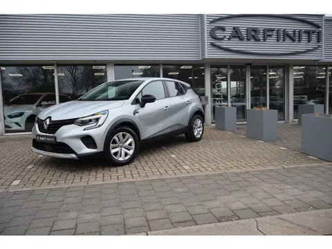 Renault Captur 1.0 TCe 90 Business Zen / Navi / Climate / Cruise / Keyless.