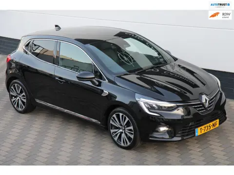 Renault Clio 1.3 TCe Initiale Paris Carplay Leder LED LUXE !!