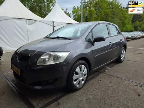 Toyota Auris 1.4-16V Sol 5-deurs AIRCO