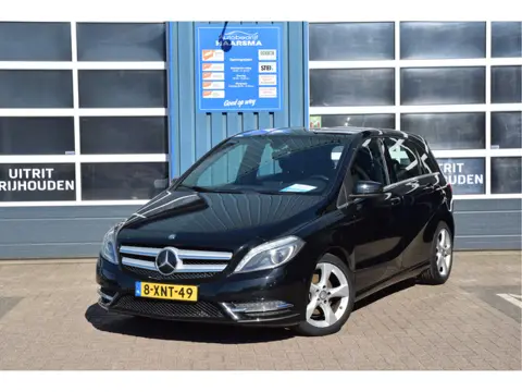 Mercedes-Benz B-Klasse 180 Ambition Automaat (bj 2014)