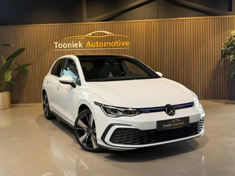 Volkswagen Golf 1.4 eHybrid GTE Panorama Vol leder interieur met Memory, Navigatie afneembaar Trekha