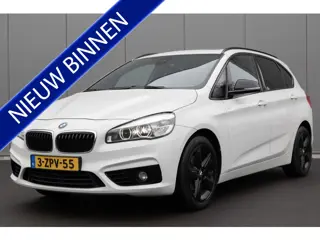 BMW 2 Serie Active Tourer 218d High Executive | LEDER | PANO | TREKHAAK