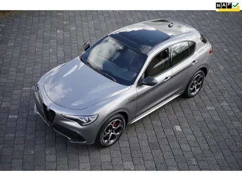 Alfa Romeo Stelvio 2.0 T AWD Veloce Q4
