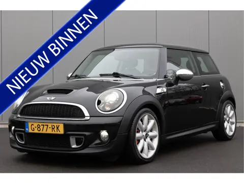 MINI Mini 1.6 Cooper S | 175 PK | LEDER | PANO | NAVI | STOELVERWARMING