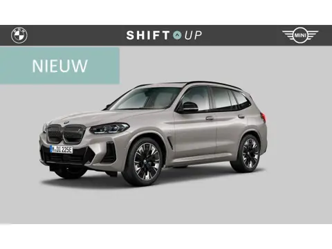 BMW iX3 80 kWh M-Sport | Panoramadak | Harman Kardon