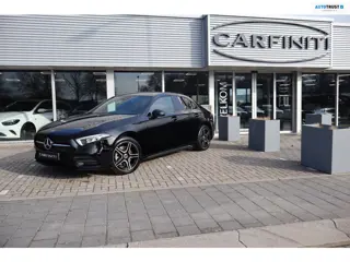 Mercedes-Benz A-klasse 250 e Business Limousine AMG Limited 218 Pk / Navi / Widescreen / Sfeerverlic
