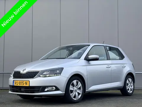 Škoda Fabia 1.0 TSI - airco - nap! - cruise - navi -