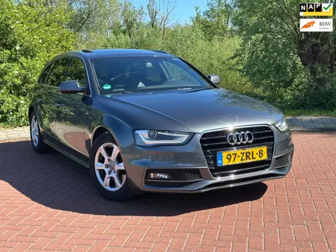 Audi A4 Avant 1.8 TFSI S-Line Edition Nap/Automaat/Pano/Leer
